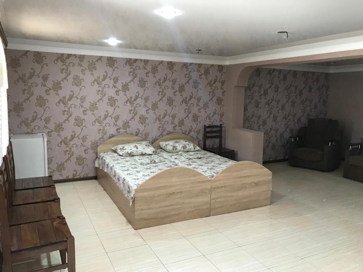 Bed and Breakfast Гостевой Дом "Амза" Tqvarcheli Exterior foto