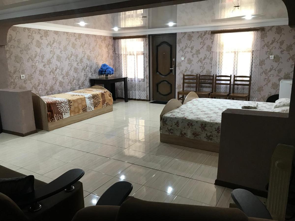 Bed and Breakfast Гостевой Дом "Амза" Tqvarcheli Exterior foto